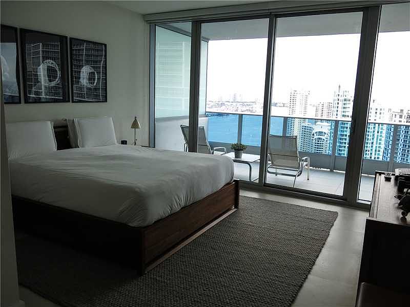 1st image of 200 Biscayne Blvd Way APT 4305