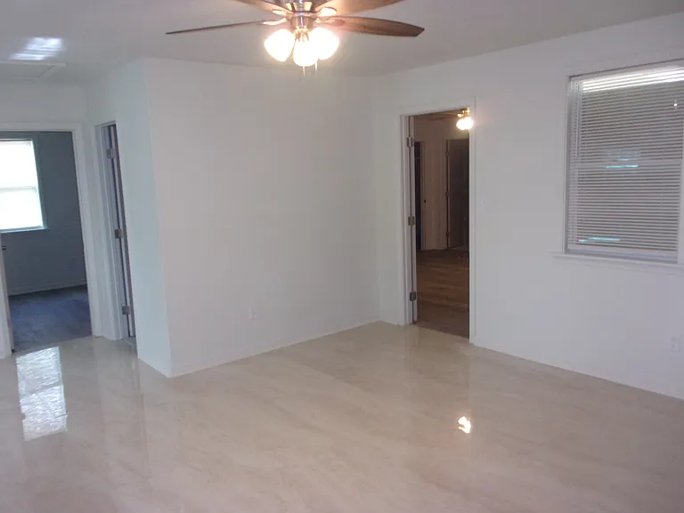 2796 Flora Ave — Photo 14