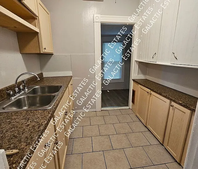 60 Arlington St #2 — Photo 16