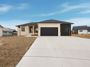 3020 E Burlington Ct, Wichita, KS 67219