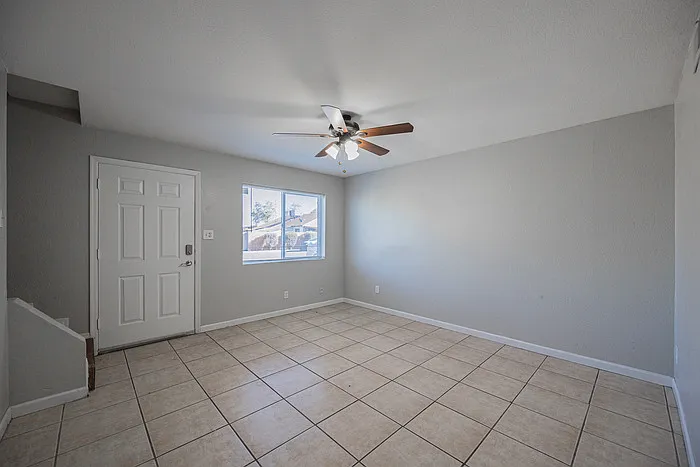 1414 N 27th St #1 — Photo 5