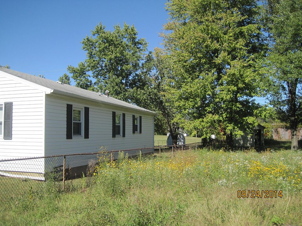 2nd image of 1022 Lakeview Ave