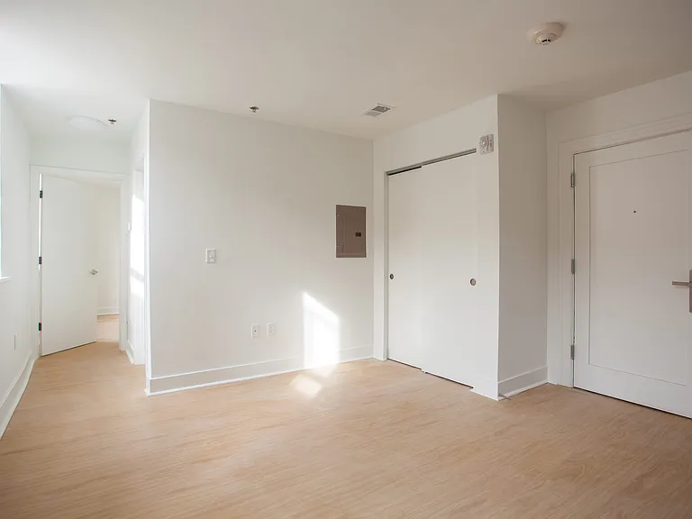 Dining/Living room