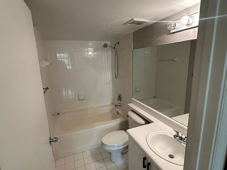 205-4828 State Highway 205 #205 — Photo 15