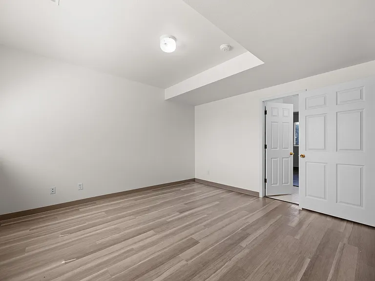 Glenmoor Townhomes — Photo 28
