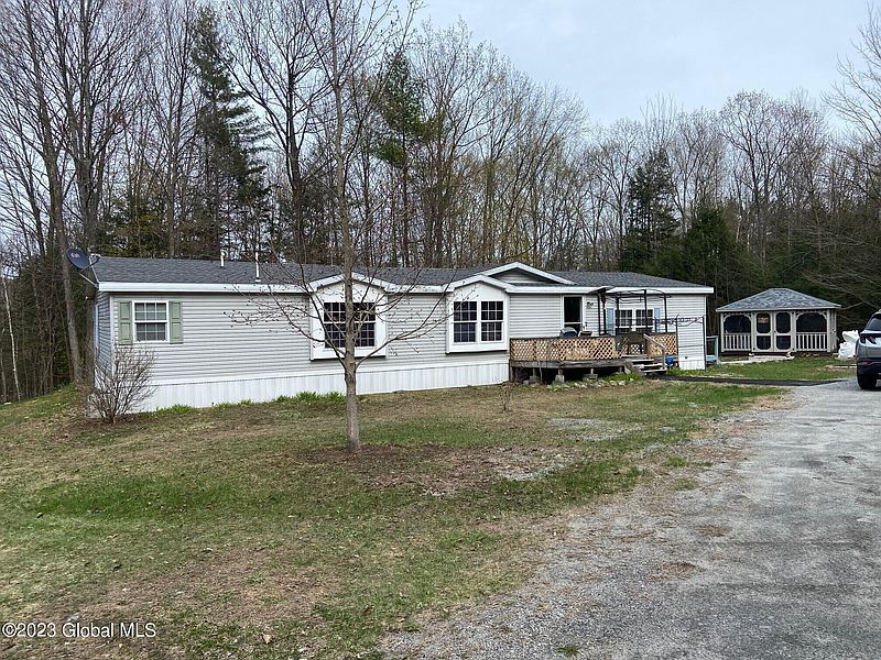 2nd image of 134 Rollies Rd