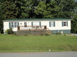 120 E 29th St S, Big Stone Gap, VA 24219