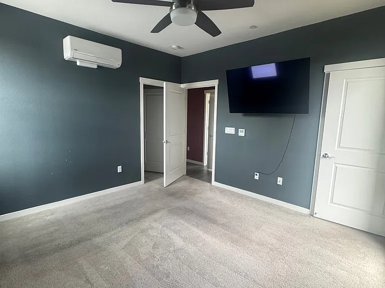 2400 Wildflower Station Pl #24 — Photo 4