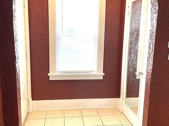 2nd image of 1027 W McClure Ave