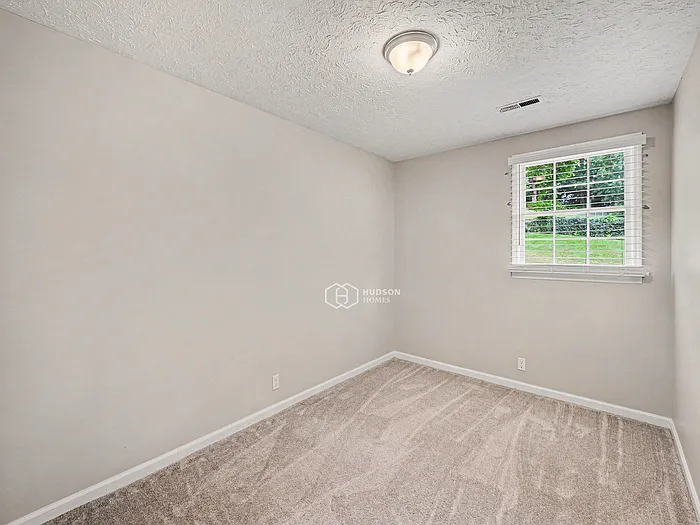 7509 Rolling River Pkwy — Photo 23