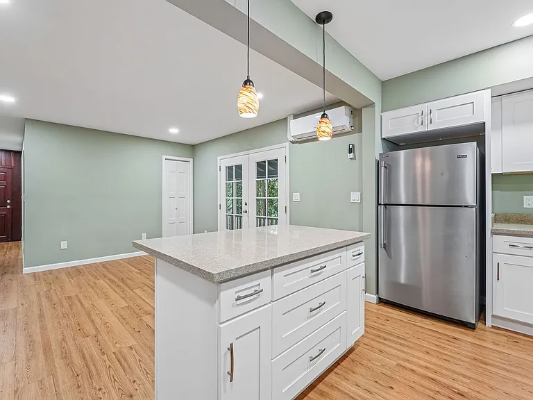 21567 Starrett Hill Dr — Photo 22