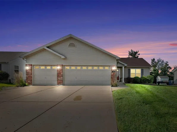 120 Lake Tucci Cir, Wright City, MO 63390