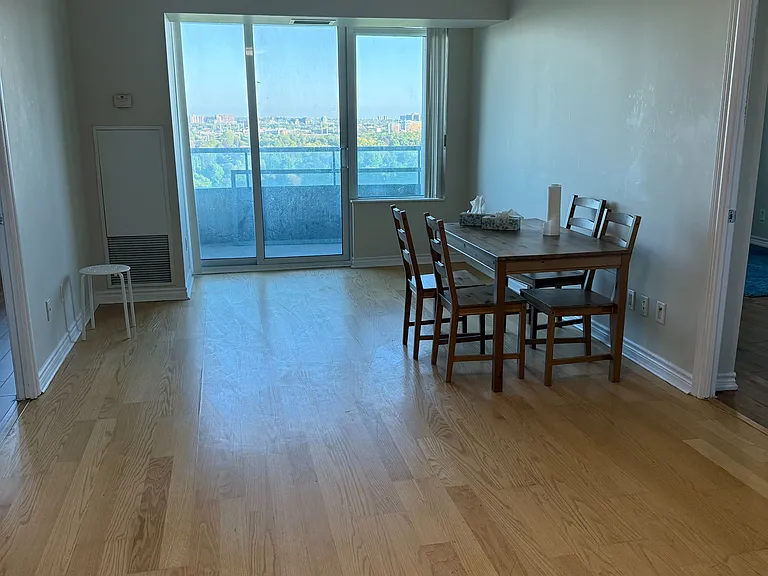 61 Town Centre Ct #1512 — Photo 4