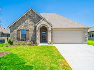 540 Brook View Dr, Van Alstyne, TX 75495