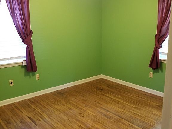 4th image of 2121 Jones St
