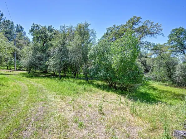 Junewood Ln, Loomis, CA 95650