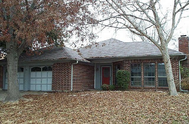 1st image of 6628 Spoonwood Ln