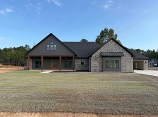 1 Grey Wolf Cv, Greenbrier, AR 72058