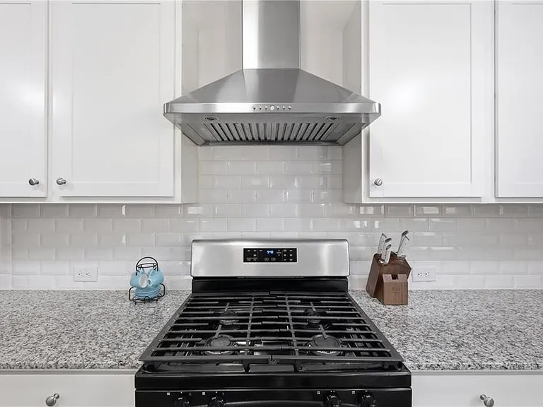 4910 Bramblett Grove Pl — Photo 12