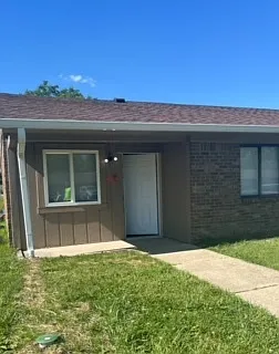 2821 Oxford Ln