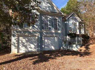 553 Fielding Ct, Fayetteville, GA