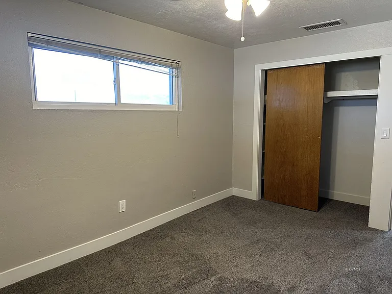 2883 N Bigler Ave — Photo 19