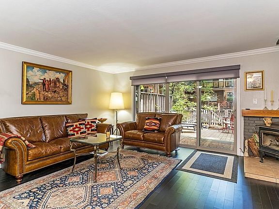 2nd image of 837 Southwood Blvd #18