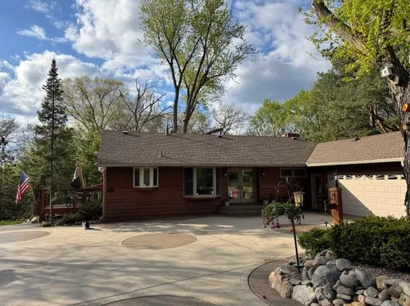177 Beaumont Ct, Apple Valley, MN 55124