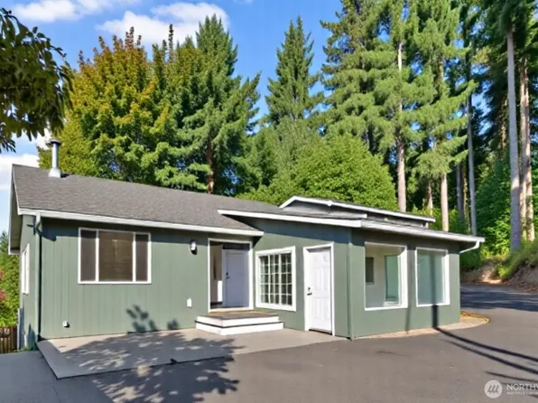 5502 NE 10th Street, Renton, WA 98059