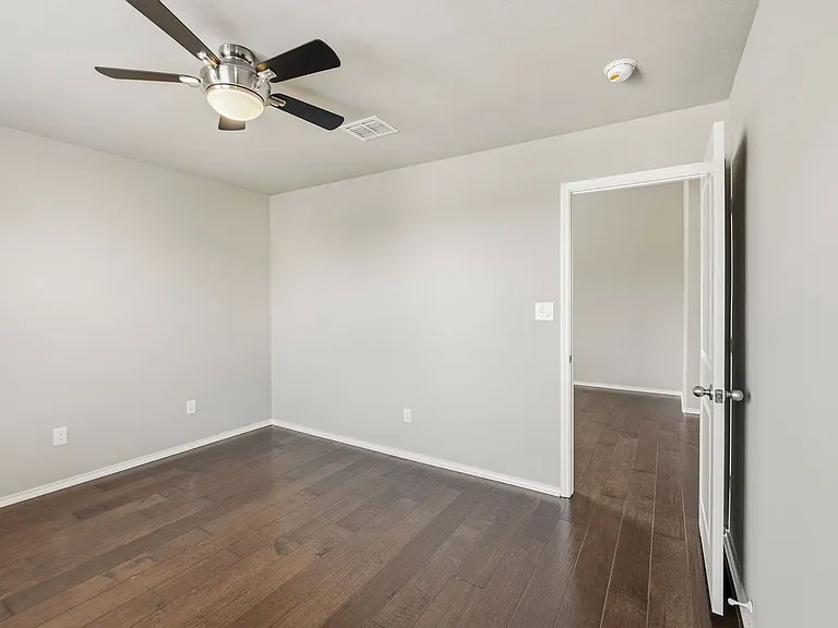 7312 Lookout Bluff Ter — Photo 39