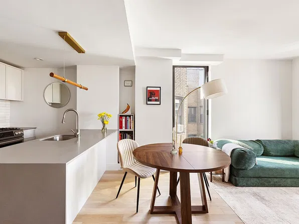 111 Montgomery St #7L, Brooklyn, NY 11225
