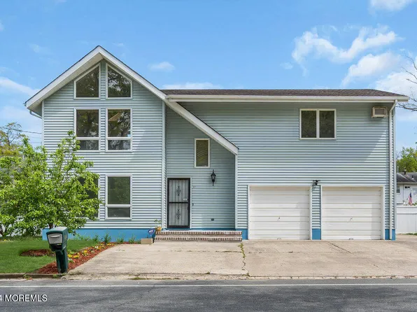 517 Surf Avenue, Beachwood, NJ 08722