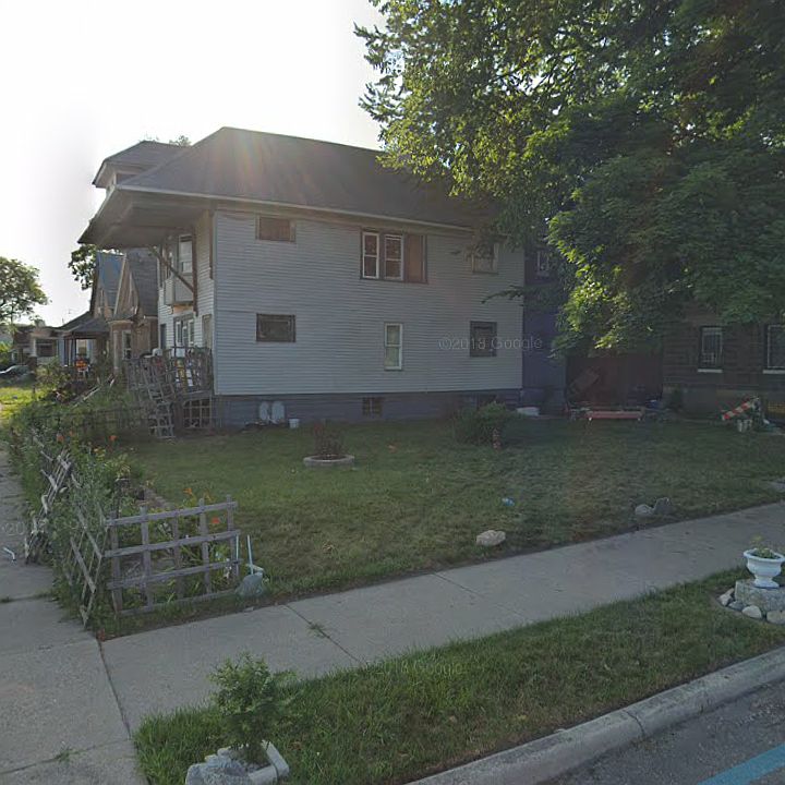 2nd image of 53 Doris St