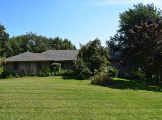 39W140 Red Cloud Ln, Elgin, IL 60124