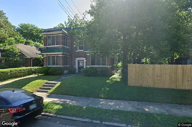 2 bed, 1100 sqft, $875 — Photo 2