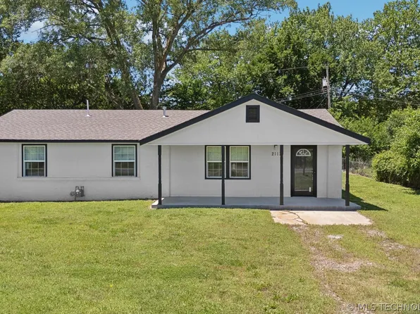 2113 McKenzie Rd, Pawhuska, OK 74056