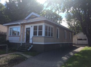 387 Harrison St, Marquette, MI 49855