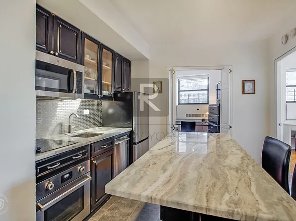 150 W 51st St, New York, NY
