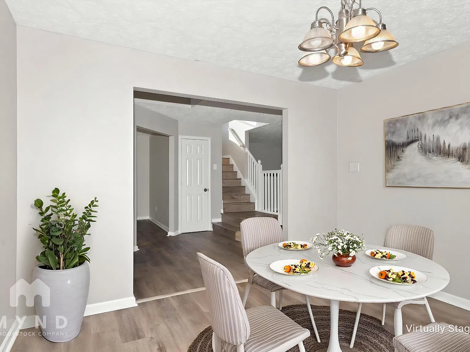 4 bed, 2.5 bath, 2536 sqft, $2,245 — Photo 3
