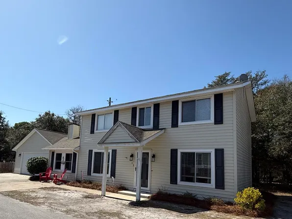 103 Laurel Lane, Beaufort, NC 28516