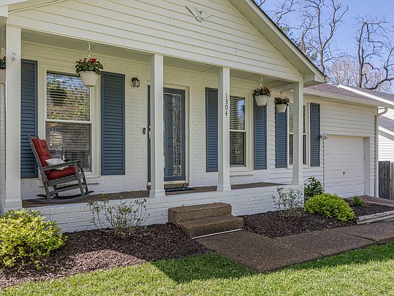 3rd image of 1304 Mallard Dr