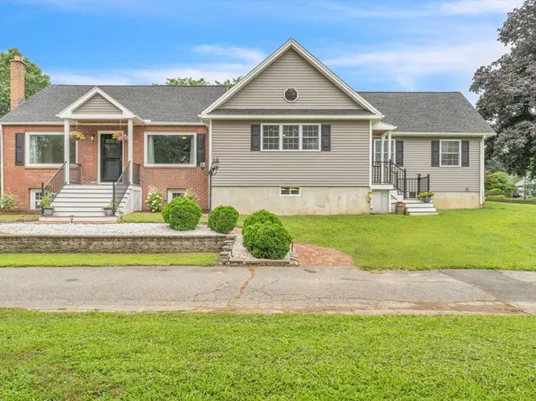20 Mountain View St, South Hadley, MA 01075