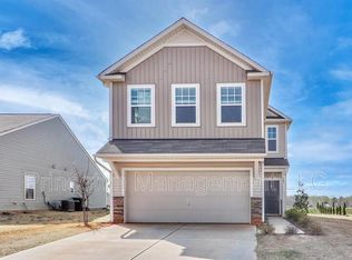 183 Hidden Lakes Rd, Statesville, NC 28677