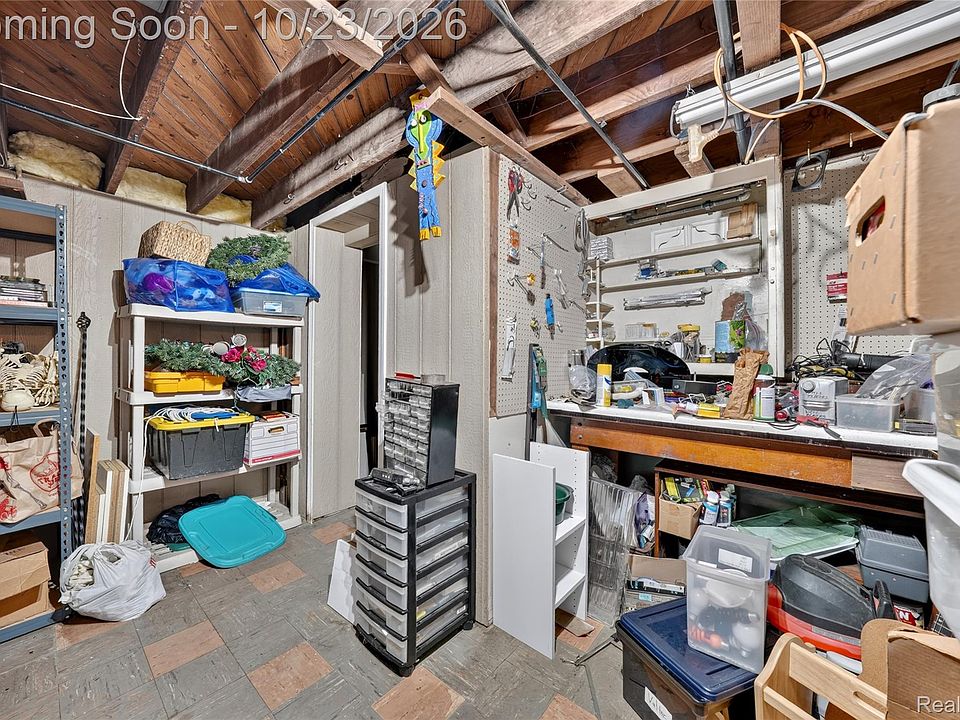 3930 Parkview Dr, photo 28