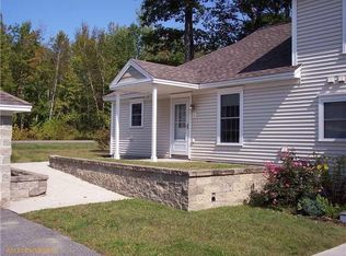 15 Vaughan Ct, Waterville, ME 04901