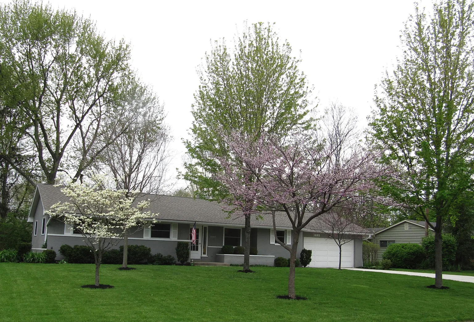 3895 Chevington Rd photo 1