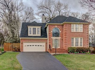 3020 Franklin Corner Ln, Herndon, VA