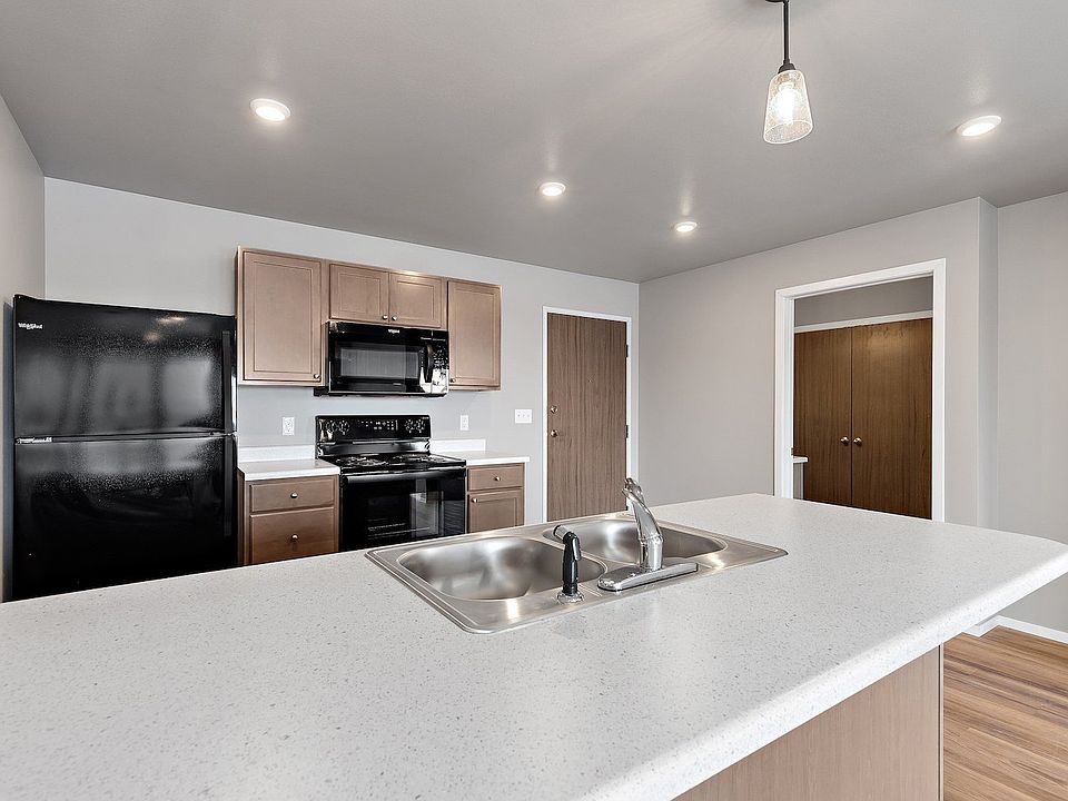 1st image of 5011 Shelby Ave #309