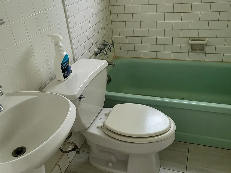 803 Rosedale St #4 — Photo 9
