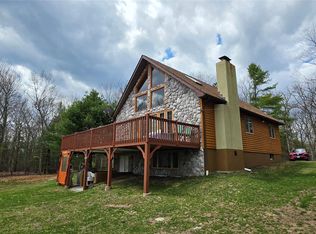 125 Woods Road, Barryville, NY 12719